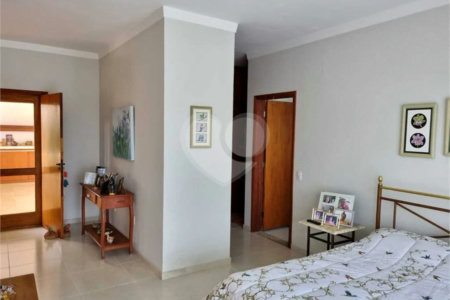 Casa à venda com 3 suítes no condomínio Acmti - Colinas do Mosteiro, Terras de Itaici e Recanto dos Pássaros, Indaiatuba - SP