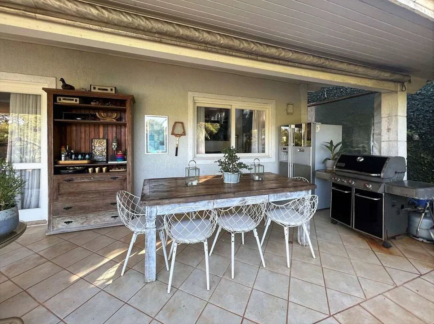 Casa à venda com 4 suítes em Vila Santo Antônio, Cotia, SP