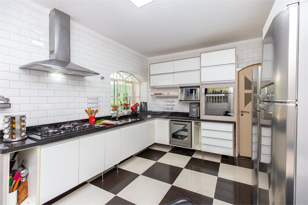 Casa à venda com 5 quartos, sendo 3 suítes,  em Brooklin, São Paulo, SP