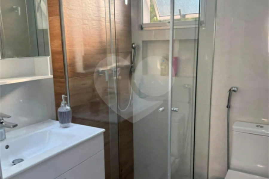 Casa à venda com 3 quartos, sendo 1 suíte, no condomínio Villas de São Francisco, São Paulo - SP