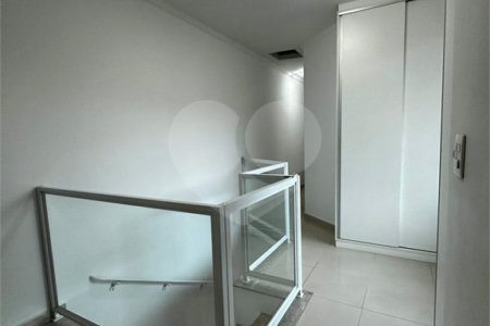 Sobrado à venda com 3 quartos, sendo 1 suíte, em Jardim da Saúde, São Paulo, SP