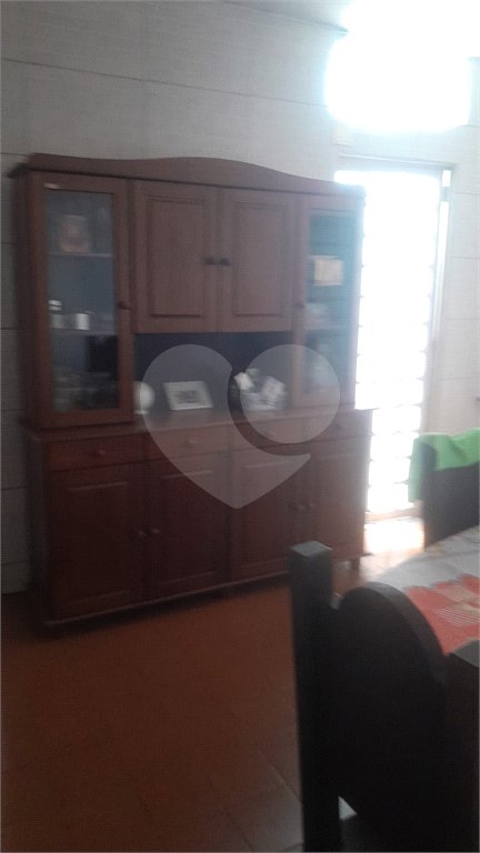 Casa à venda ou para alugar com 4 quartos, sendo 1 suíte, em Vila Carvalho, Sorocaba, SP