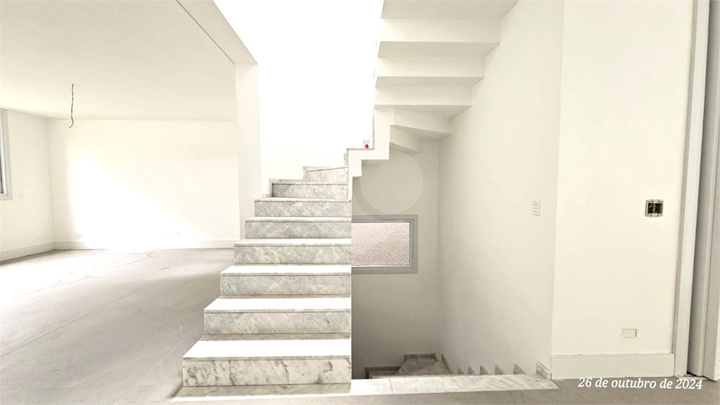 Casa à venda com 4 suítes no condomínio Vila Arese, São Paulo - SP