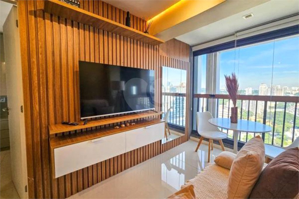 Apartamento à venda com 1 suíte em Brooklin Paulista, São Paulo, SP