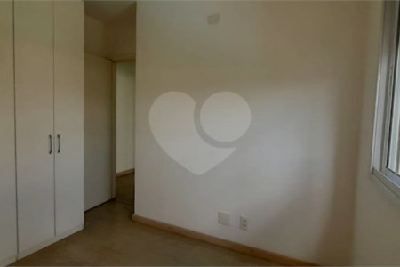 Apartamento à venda com 2 quartos em Vila Anastácio, São Paulo, SP