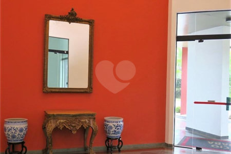 APARTAMENTO UM POR ANDAR!