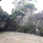 Casa à venda com 3 quartos, sendo 1 suíte, no condomínio Gleba II, Mairiporã - SP