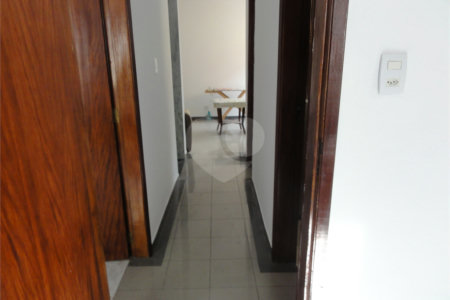 Sobrado à venda com 3 quartos em Água Fria, São Paulo, SP