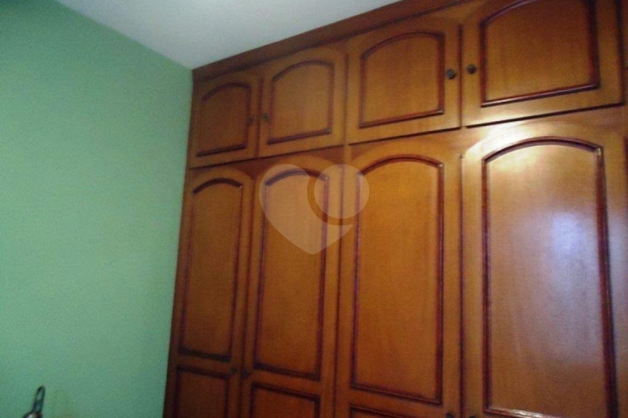 Sobrado à venda com 3 quartos, sendo 1 suíte, em Tremembé, São Paulo, SP