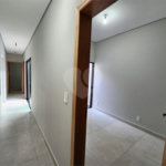 Casa à venda com 3 quartos, sendo 1 suíte, no condomínio Santinon, Sorocaba - SP