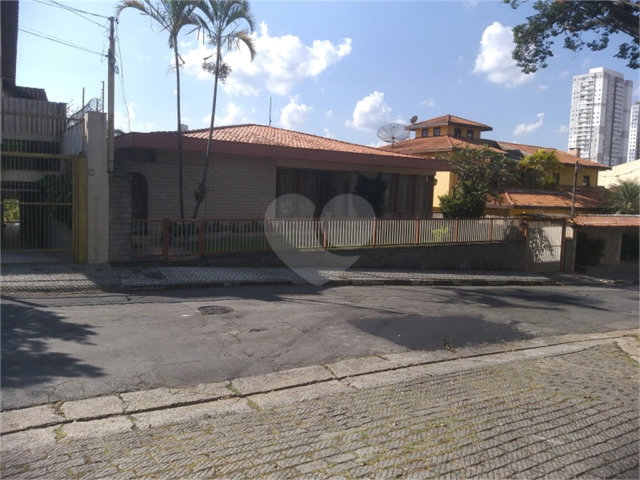 Casa à venda com 4 quartos, sendo 1 suíte,  em Vila Galvão, Guarulhos, SP