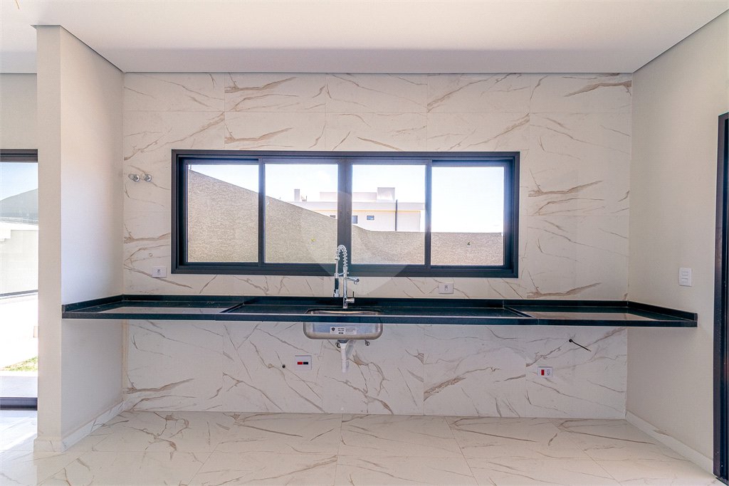Casa à venda com 3 suítes no condomínio Residencial Buona Vita Gold, Atibaia - SP
