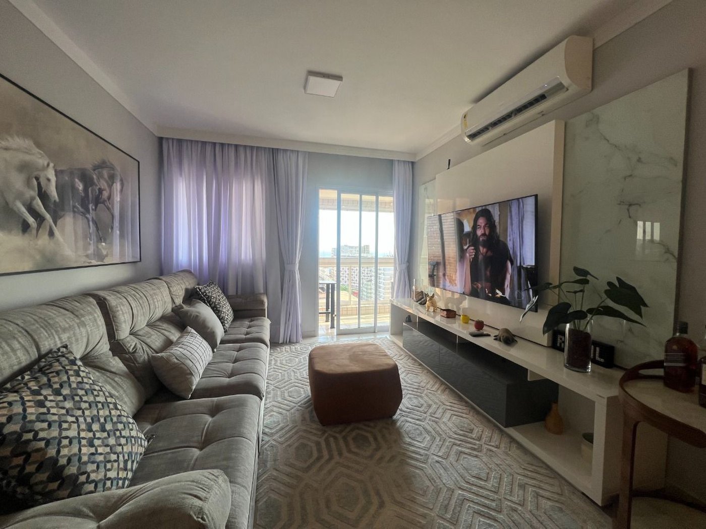 Apartamento com 2 dormitórios à venda, 94 m² por R$ 1.580.000,00 - Gonzaga - Santos/SP