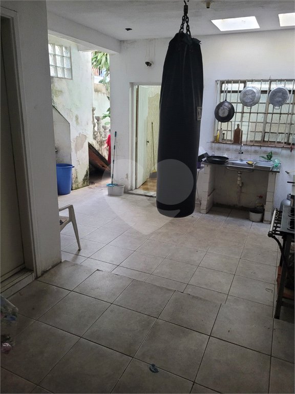 Sobrado à venda com 3 quartos em Vila Marari, São Paulo, SP