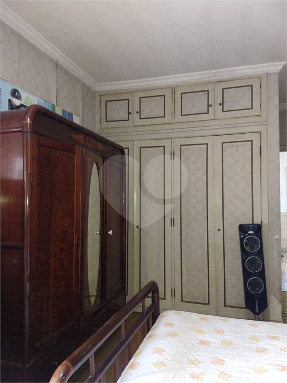 Sobrado à venda com 4 quartos em Sumaré, São Paulo, SP