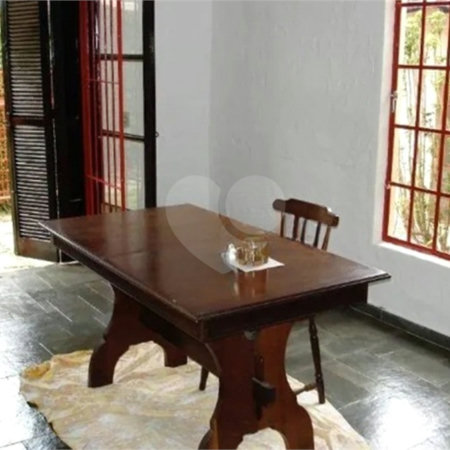 Sobrado à venda com 4 quartos, sendo 1 suíte,  em Vila Rosália, Guarulhos, SP