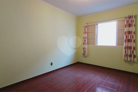 Casa à venda ou para alugar com 4 quartos, sendo 1 suíte, em Jardim Santa Rosália, Sorocaba, SP