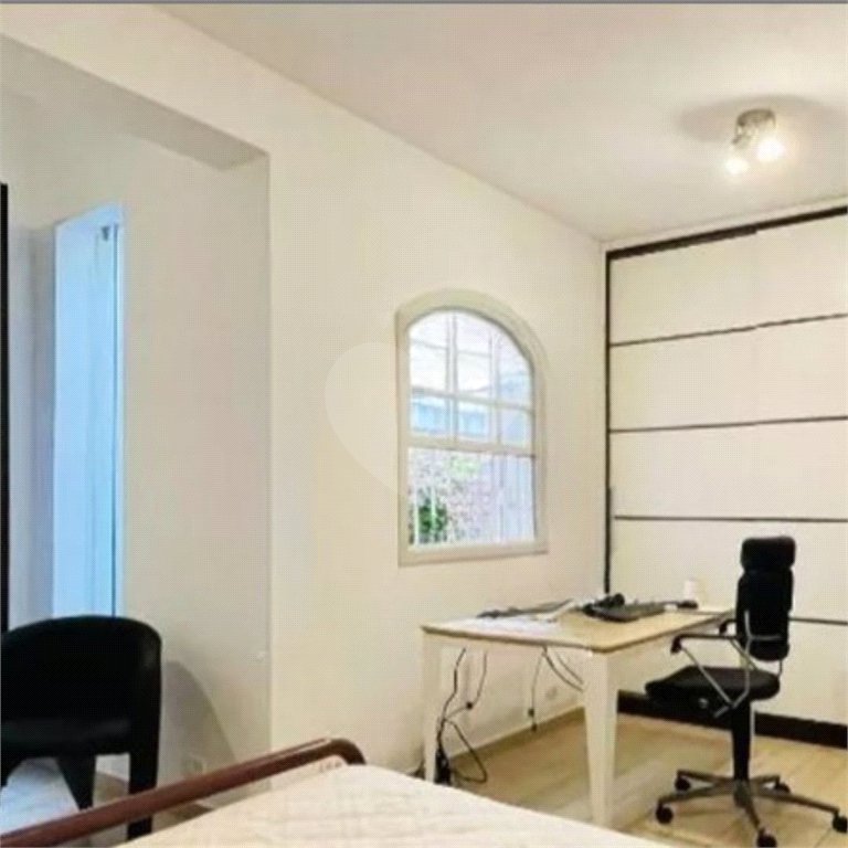 Casa à venda com 4 quartos, sendo 3 suítes, em Parque Continental, São Paulo, SP