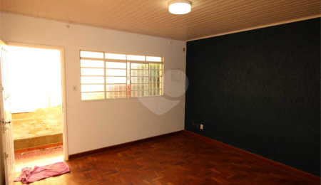 Casa Térrea à venda com 2 quartos em Tremembé, São Paulo, SP
