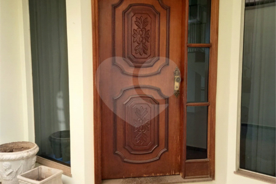Sobrado à venda com 5 quartos, sendo 2 suítes,  em Tremembé, São Paulo, SP