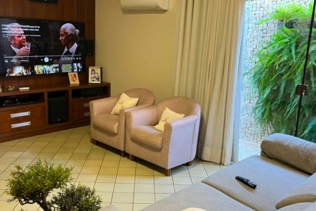 Casa à venda com 3 quartos, sendo 1 suíte,  em Santos Dumont, Três Lagoas, MS
