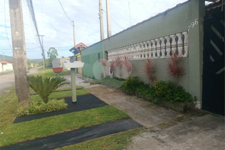 Casa à venda ou para alugar com 3 quartos, sendo 1 suíte, em Florida Mirim, Mongaguá, SP