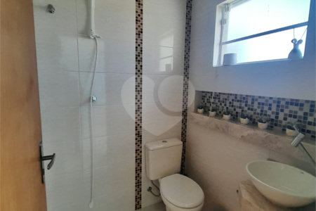 Casa à venda com 3 quartos, sendo 1 suíte,  em Vila Suissa, Mogi das Cruzes, SP