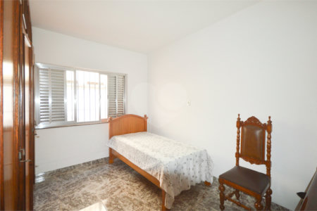 Casa à venda com 3 quartos, sendo 1 suíte, em Planalto Paulista, São Paulo, SP