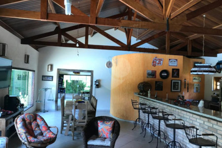 Casa à venda com 4 suítes no Centro, Guararema, SP