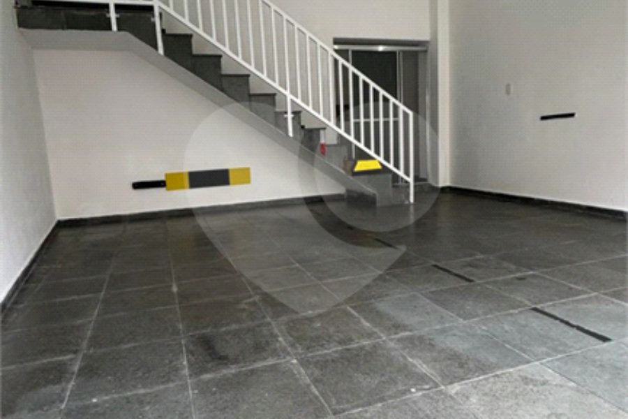 Sobrado à venda com 2 quartos, sendo 1 suíte, em Vila Prudente, São Paulo, SP