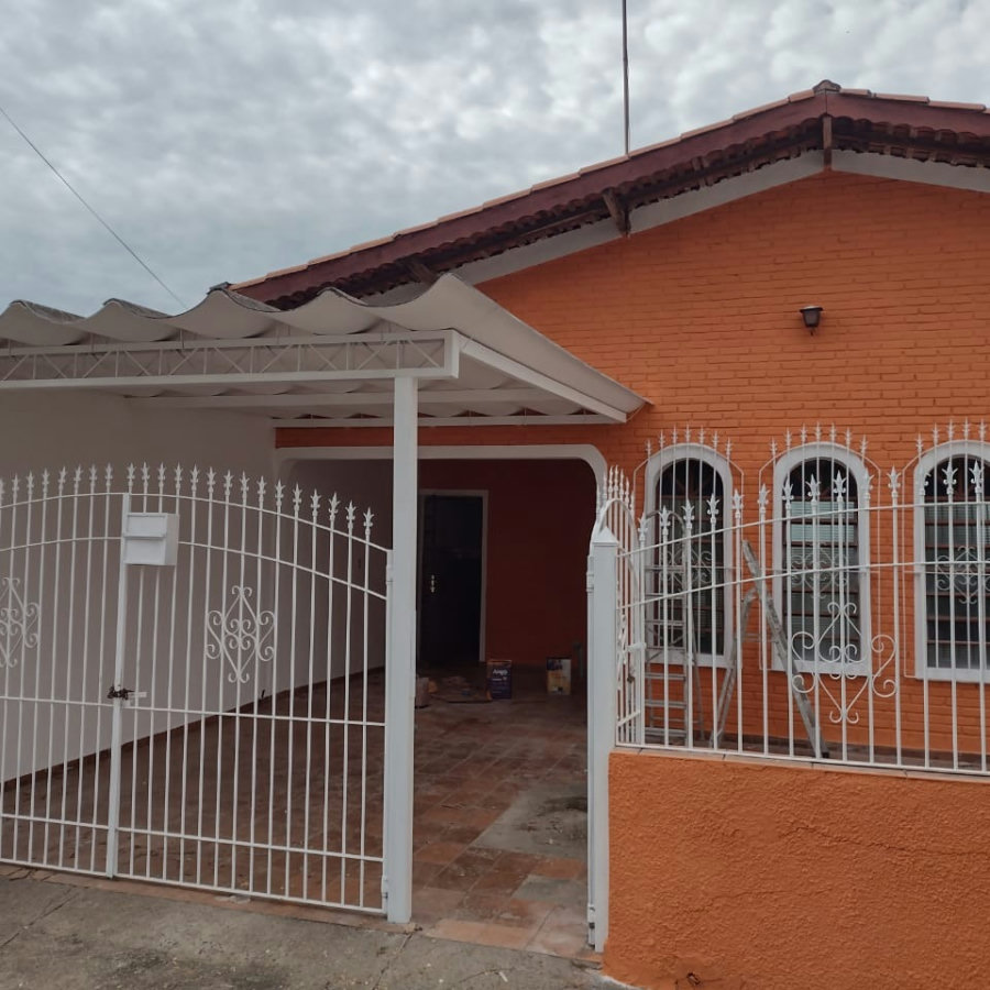 Casa à venda com 2 quartos em Hortolândia, SP