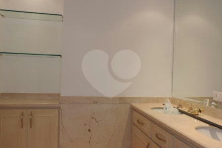 Apartamento à venda com 3 suítes em Jardim Marajoara, São Paulo, SP