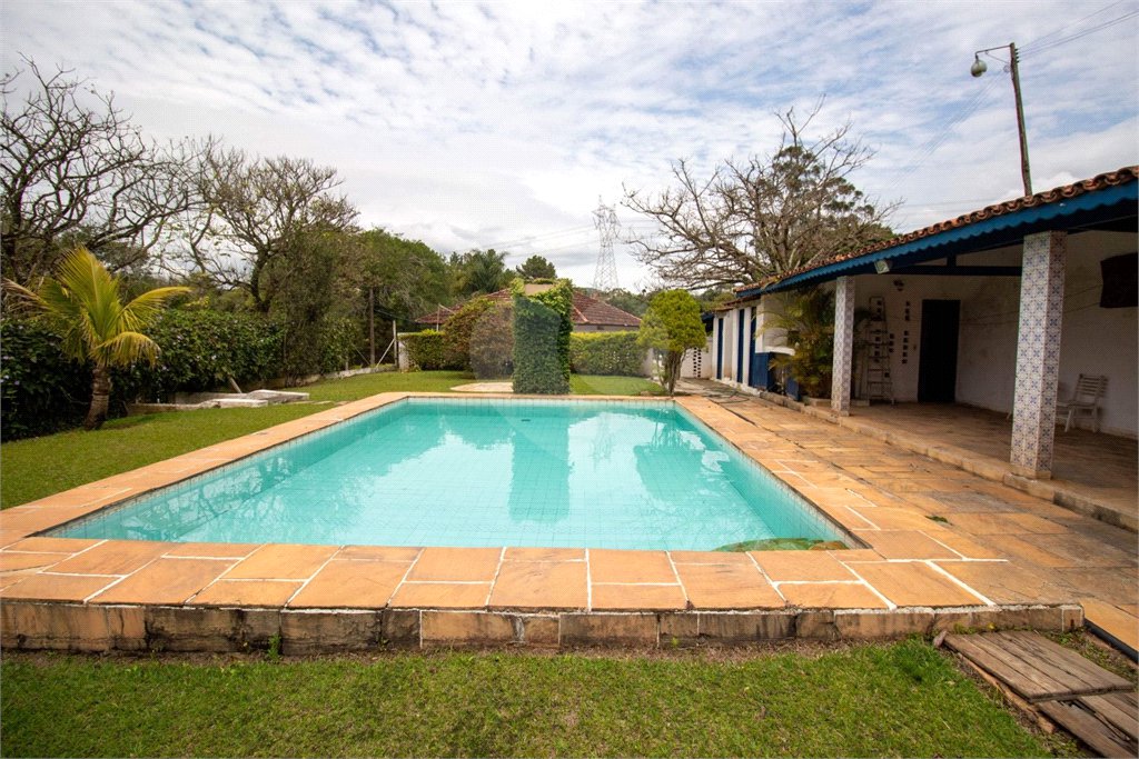 Sítio à venda com 7 quartos, sendo 6 suítes, no Centro (são João Novo), São Roque, SP