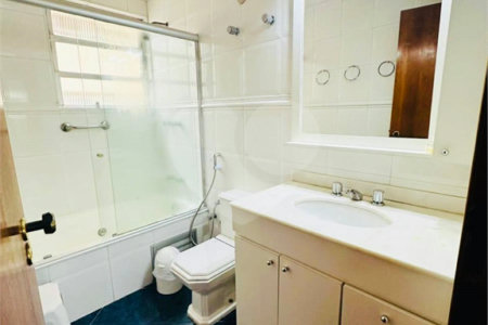Apartamento à venda ou para alugar com 4 quartos, sendo 1 suíte, em Itaim Bibi, São Paulo, SP