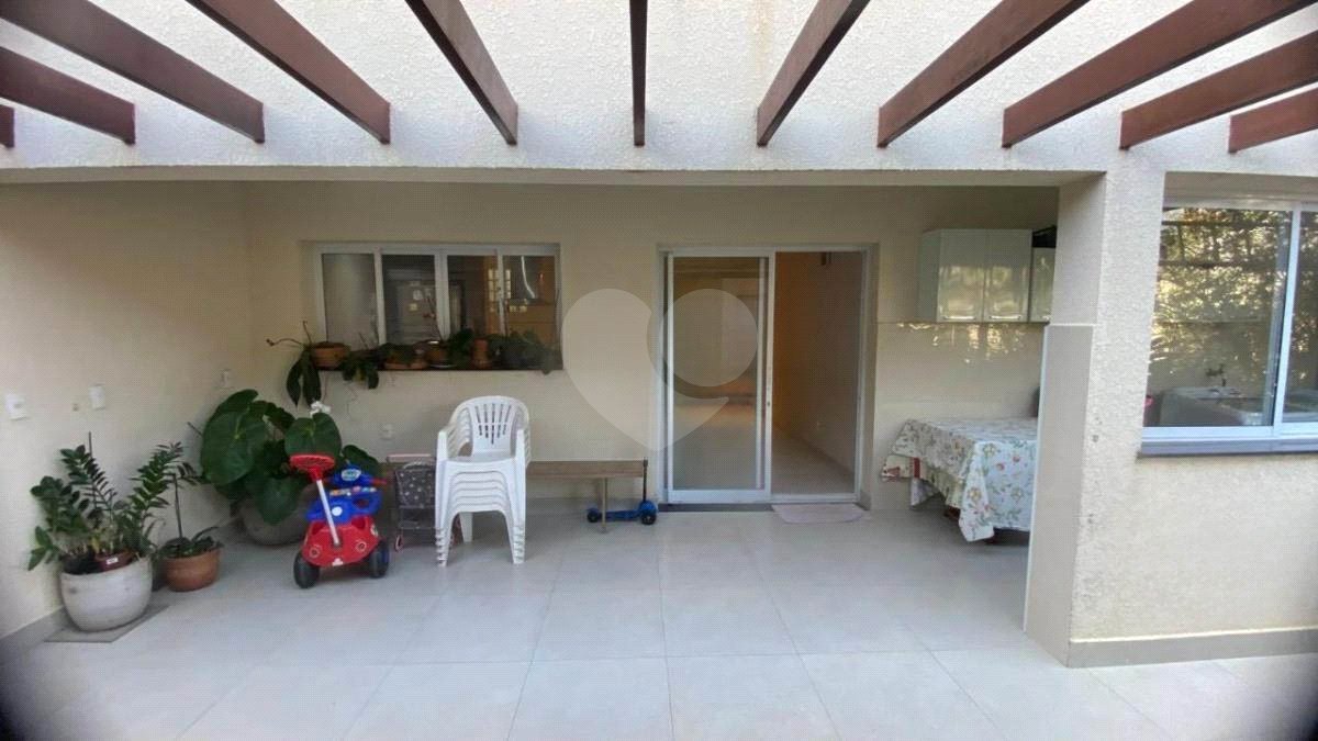 Sobrado à venda com 4 quartos, sendo 2 suítes, em Jardim Esplanada II, Indaiatuba, SP