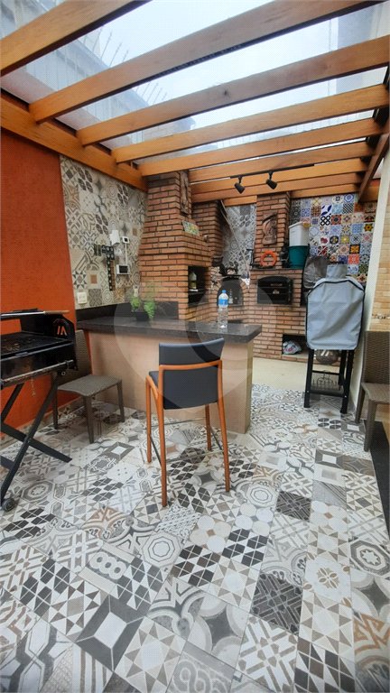 Casa à venda com 3 quartos, sendo 2 suítes,  em Vila Galvão, Guarulhos, SP
