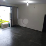 Sobrado à venda com 3 quartos, sendo 1 suíte,  em Vila Oliveira, Mogi das Cruzes, SP