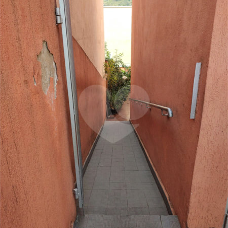 Sobrado à venda com 3 quartos no Centro, Jarinu, SP