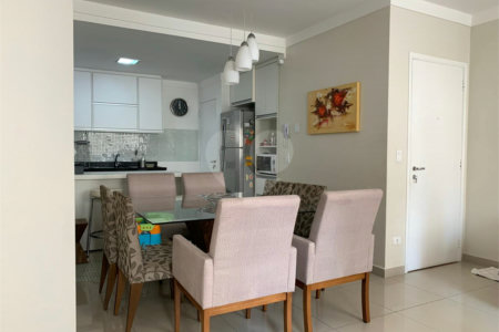 Apartamento à venda com 3 quartos em Moema, São Paulo, SP