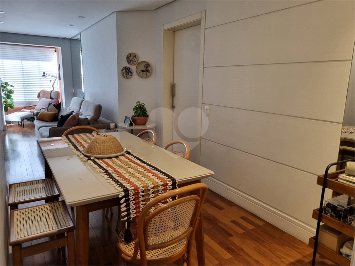 Apartamento à venda com 3 quartos, sendo 1 suíte, em Vila Olímpia, São Paulo, SP