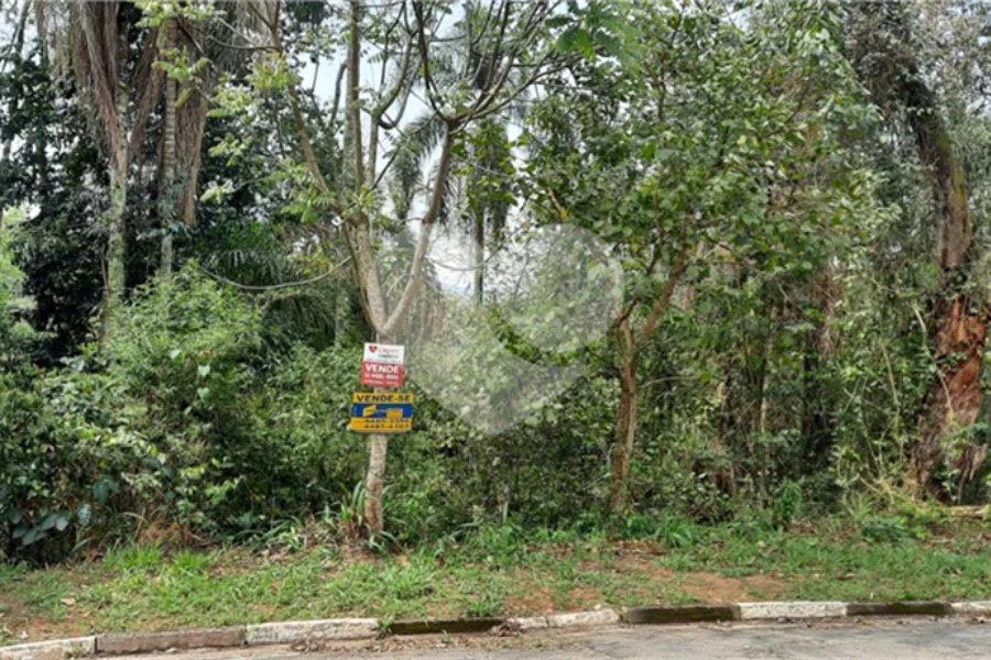 Terreno à venda no condomínio Sausalito, Mairiporã - SP