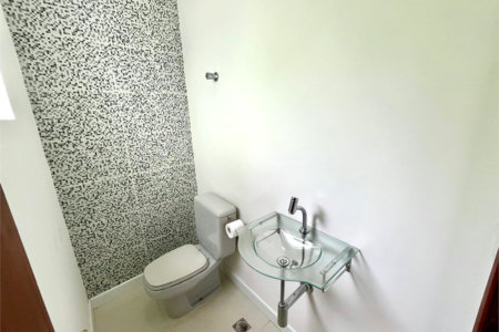 Casa Térrea à venda com 3 quartos, sendo 1 suíte,  em Cidade Universitária, Campinas, SP