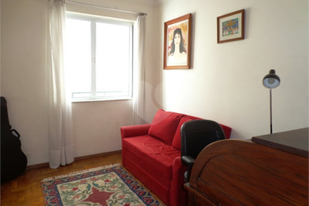 Apartamento à venda com 3 quartos, sendo 1 suíte, em Santa Cecília, São Paulo, SP