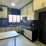 Casa à venda com 3 quartos, sendo 2 suítes, no condomínio Residencial Maria Dulce, Indaiatuba - SP