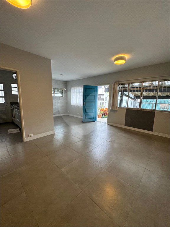 Casa Térrea à venda com 3 quartos, sendo 1 suíte,  em Vila Madalena, São Paulo, SP