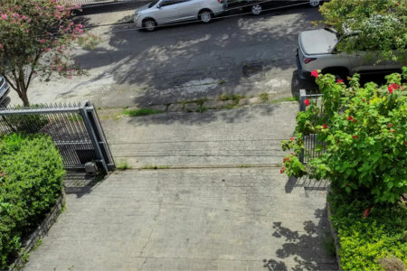 Casa à venda com 4 suítes em Vila Pirajussara, São Paulo, SP