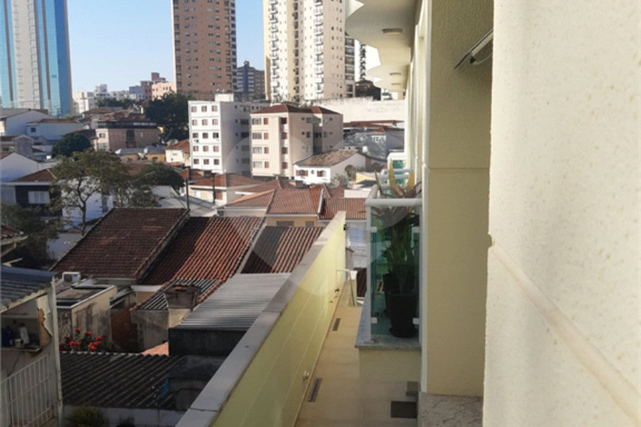 Casa à venda com 2 suítes no condomínio Residencial Poncet, São Paulo - SP