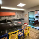 Casa à venda com 3 quartos, sendo 1 suíte, em Ferradurinha, Armação dos Búzios, RJ