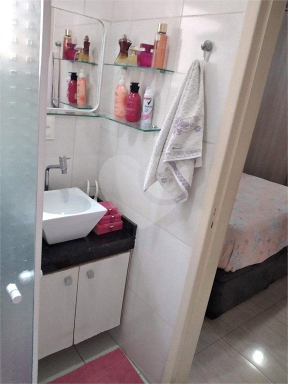 Casa à venda com 4 quartos, sendo 2 suítes,  no condomínio Miro Carvalho - Pitinga, São Paulo - SP