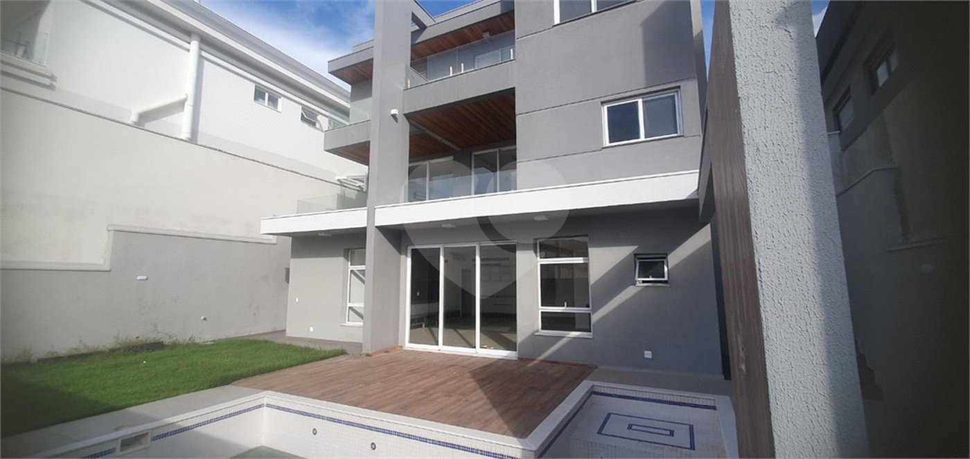 Casa à venda ou para alugar com 4 suítes no condomínio Residencial Jaguary, São José dos Campos - SP